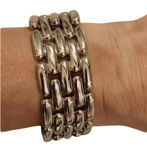 Givenchy Silver Plated Panther Chain Link Chunky Runway Bracelet - Picture 9 of 14
